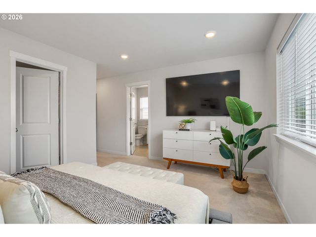 7172 Nw BOUNTIFUL Ter, Portland, OR 97229