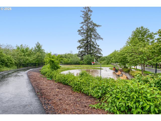 7172 Nw BOUNTIFUL Ter, Portland, OR 97229