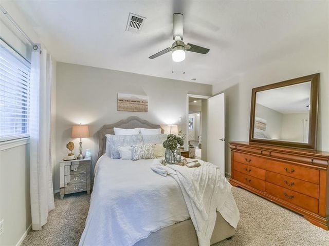 401 Reta Drive, Deer Park, TX 77536