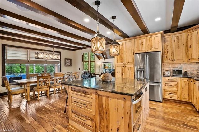 7371 Hidden View Drive, Oak Ridge, NC 27310