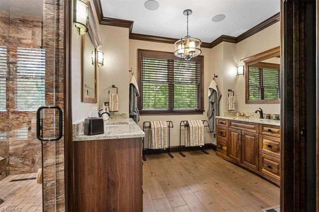 7371 Hidden View Drive, Oak Ridge, NC 27310
