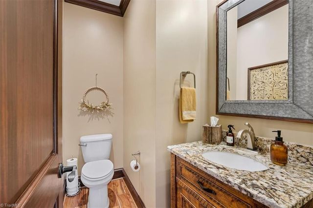 7371 Hidden View Drive, Oak Ridge, NC 27310