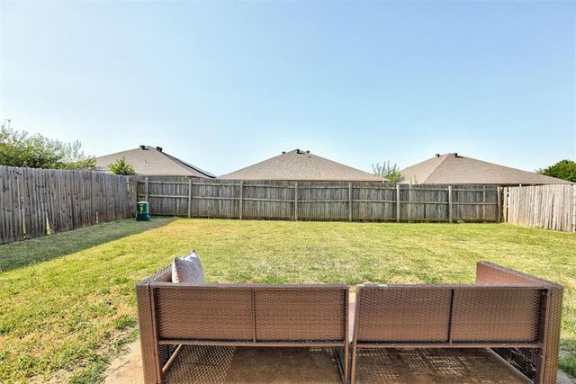 612 Cavecreek Street, Norman, OK 73071