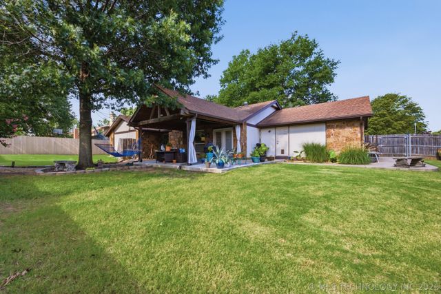 8105 S 74th East Avenue, Tulsa, OK 74133
