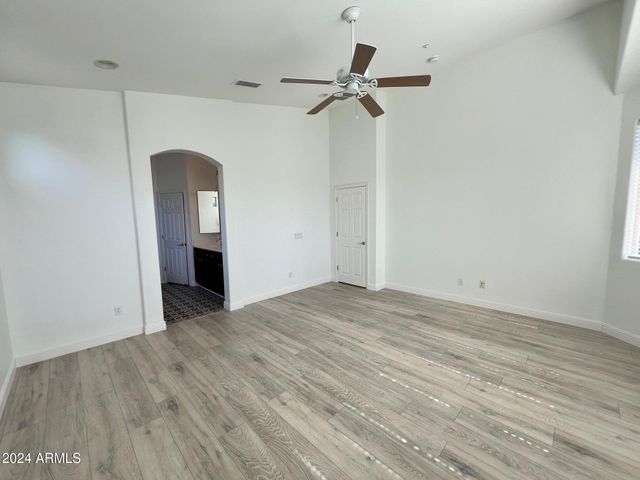 11985 W ASHBY Drive W, Peoria, AZ 85383