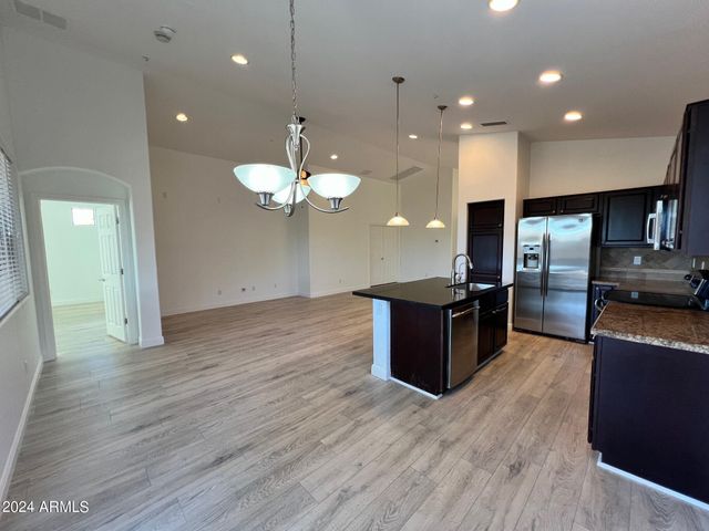 11985 W ASHBY Drive W, Peoria, AZ 85383