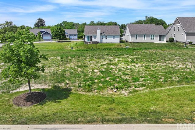 40445 N South Newport Drive, Antioch, IL 60002