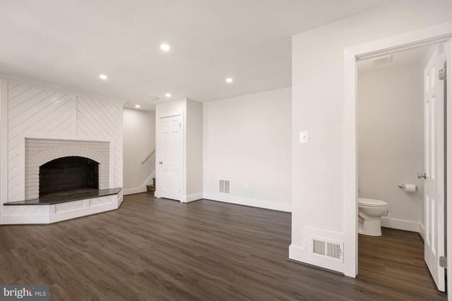 1110 WIMBLEDON DR, Mclean, VA 22101
