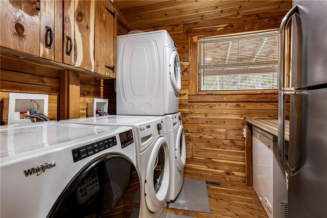 155 - 157 County Road 210, Eureka Springs, AR 72632