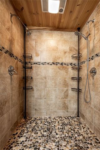 155 - 157 County Road 210, Eureka Springs, AR 72632