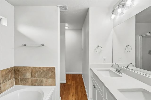 3934 Hawthorne Glen Court, Fresno, TX 77545