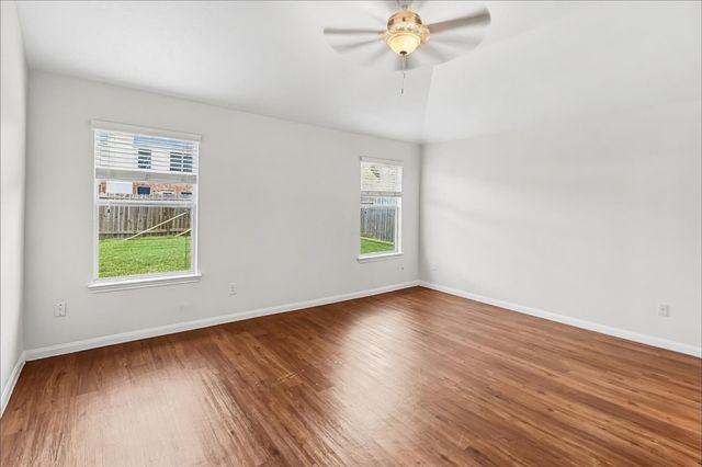 3934 Hawthorne Glen Court, Fresno, TX 77545