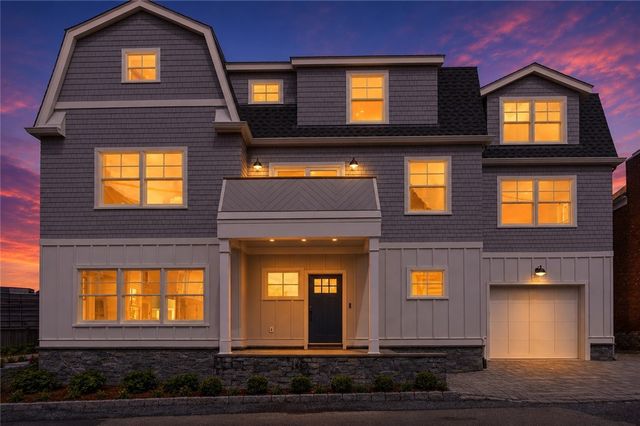 6 Sharon Court, Newport, RI 02840