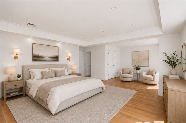 6 Sharon Court, Newport, RI 02840