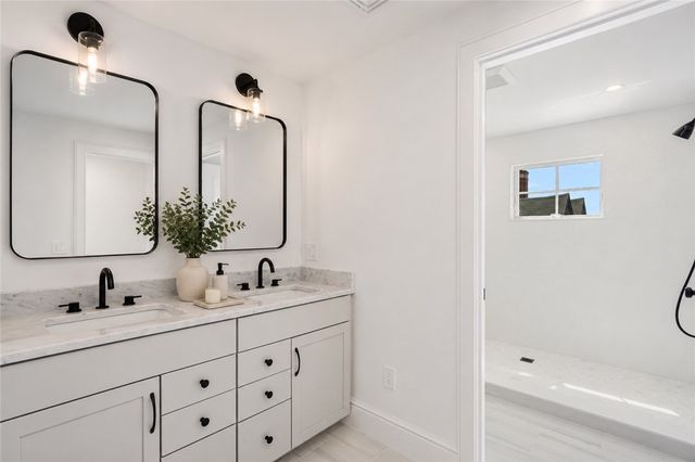 6 Sharon Court, Newport, RI 02840