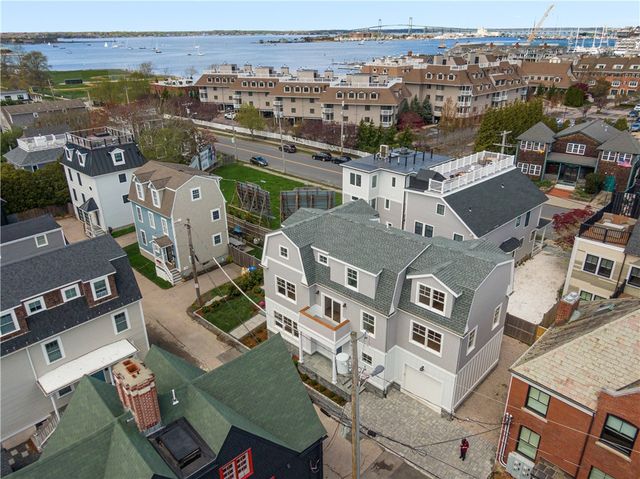 6 Sharon Court, Newport, RI 02840