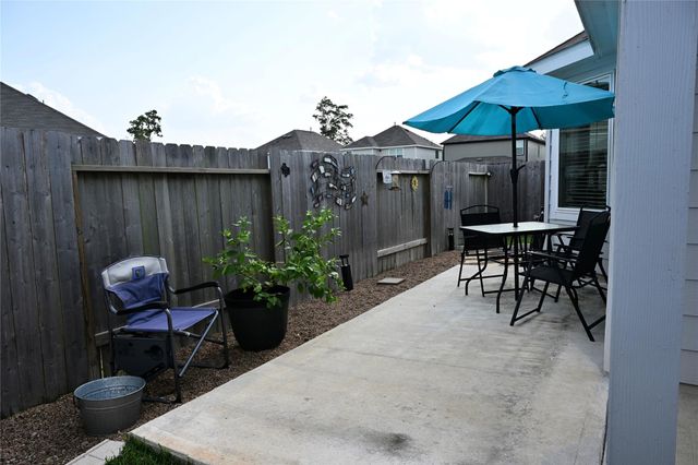 2441 Shellcracker Drive, Conroe, TX 77384
