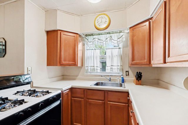 117 N 30th Street N, Battle Creek City, MI 49015