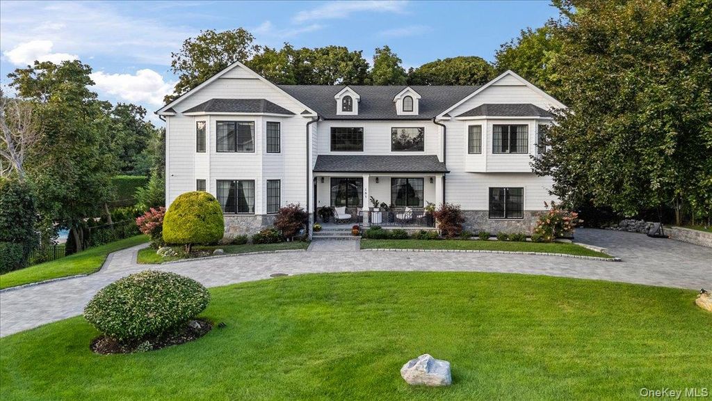 105 Woodhill Lane, Manhasset, NY 11030 — exterior
