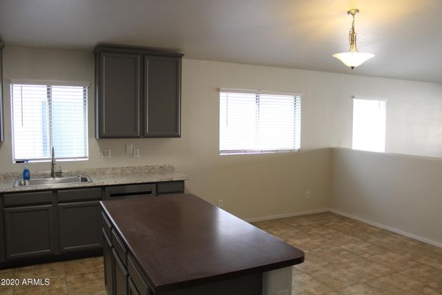 43410 W WILD HORSE Trail, Maricopa, AZ 85138