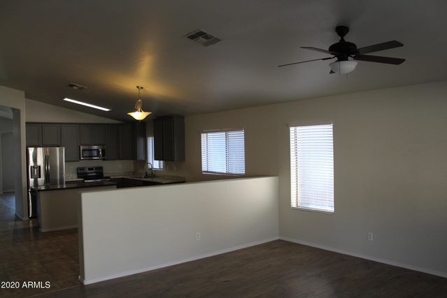 43410 W WILD HORSE Trail, Maricopa, AZ 85138