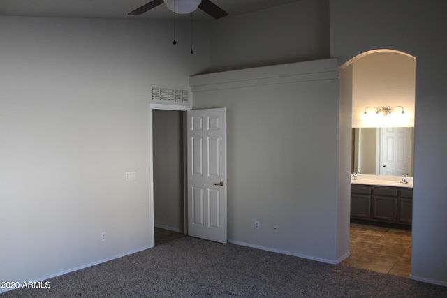 43410 W WILD HORSE Trail, Maricopa, AZ 85138