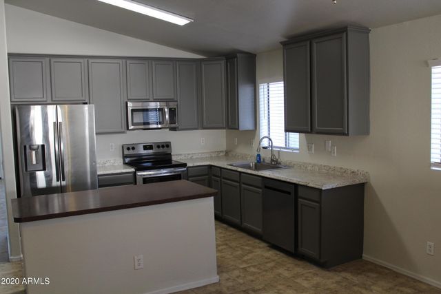 43410 W WILD HORSE Trail, Maricopa, AZ 85138