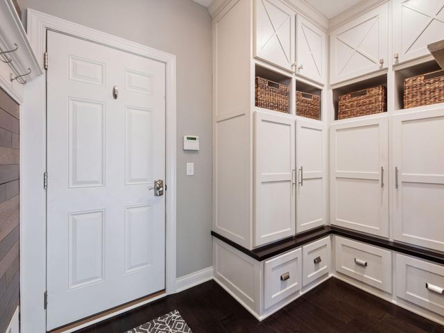 9785 Emerson Court, Eden Prairie, MN 55347