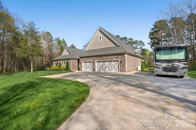 345 Barnwood Drive, Rockwell, NC 28138