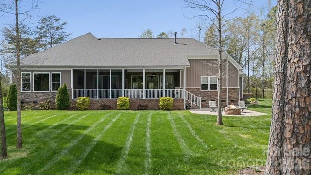 345 Barnwood Drive, Rockwell, NC 28138