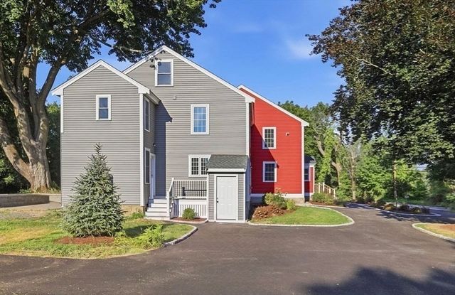 164 Main St A, Westford, MA 01886