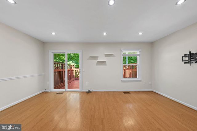 14246 LONG GREEN DR, Silver Spring, MD 20906