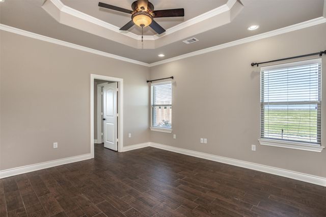 2008 Stanford Drive, Gainesville, TX 76240