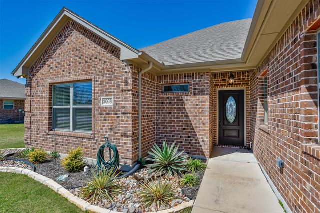 2008 Stanford Drive, Gainesville, TX 76240