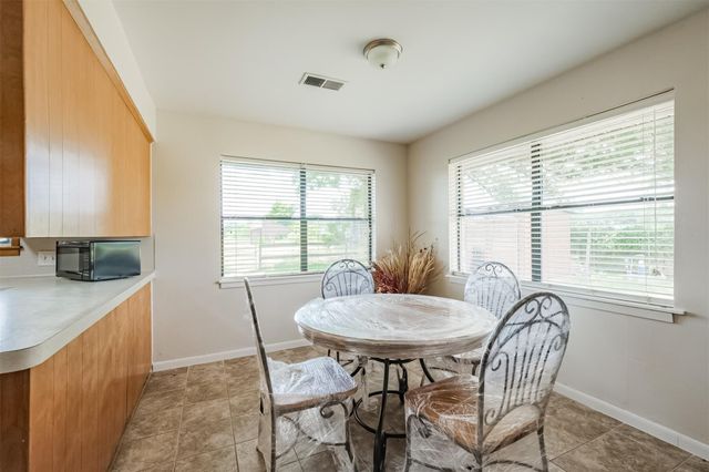 18211 Mueschke Road, Cypress, TX 77433