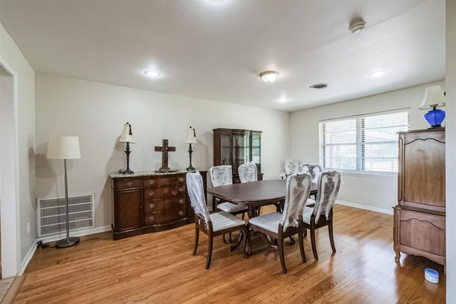 18211 Mueschke Road, Cypress, TX 77433