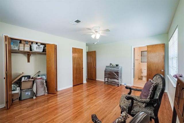 18211 Mueschke Road, Cypress, TX 77433