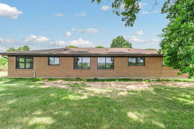 18211 Mueschke Road, Cypress, TX 77433