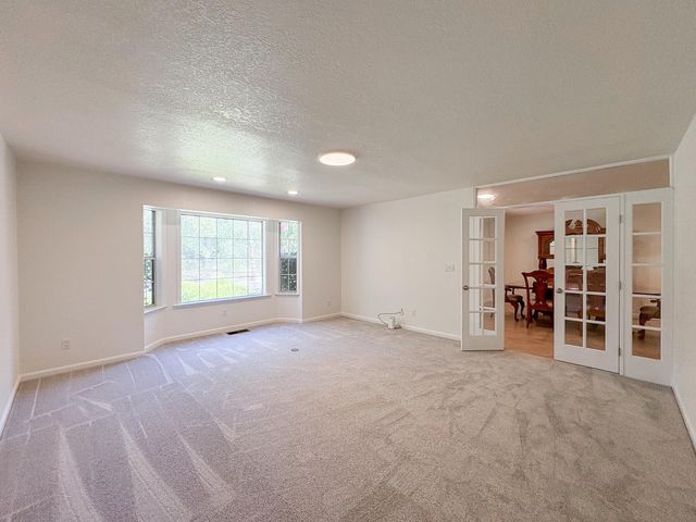 3120 Navion Ct, Cameron Park, CA 95682
