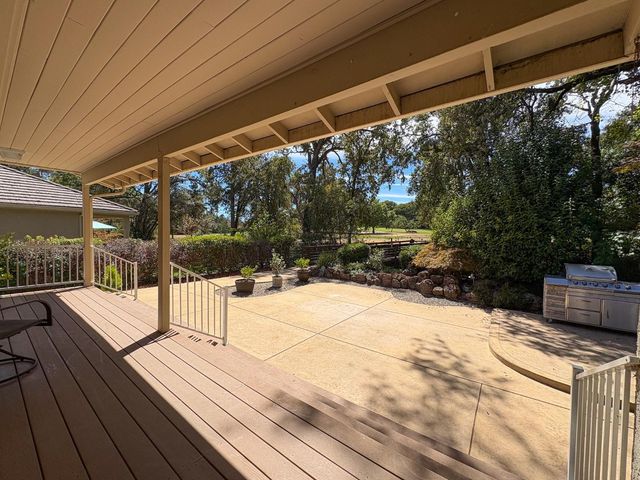 3120 Navion Ct, Cameron Park, CA 95682