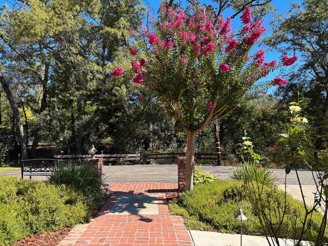 3120 Navion Ct, Cameron Park, CA 95682