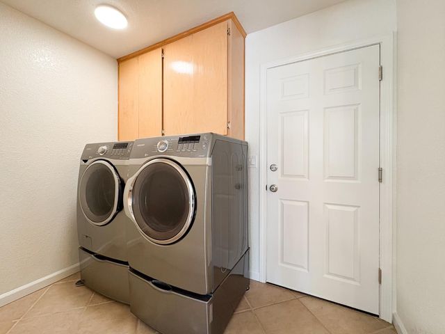 3120 Navion Ct, Cameron Park, CA 95682