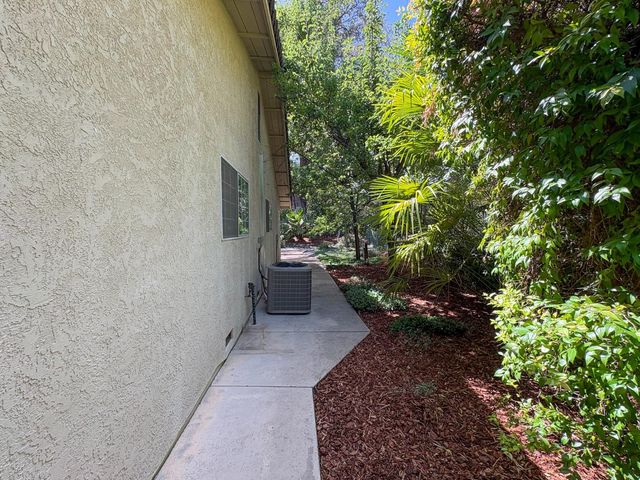 3120 Navion Ct, Cameron Park, CA 95682