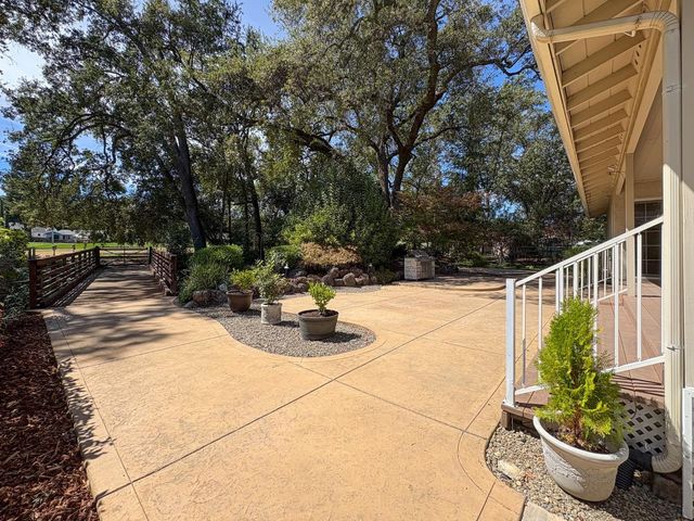 3120 Navion Ct, Cameron Park, CA 95682