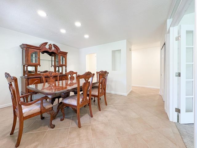 3120 Navion Ct, Cameron Park, CA 95682