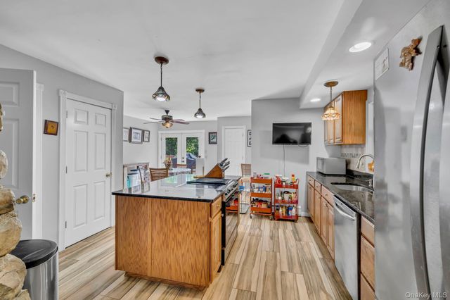 65 Oxford Springs Road, Chester, NY 10918