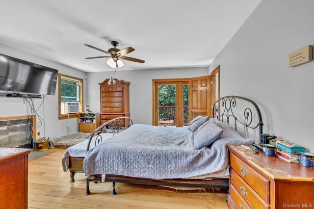 65 Oxford Springs Road, Chester, NY 10918