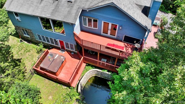 65 Oxford Springs Road, Chester, NY 10918