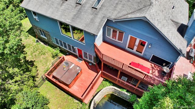 65 Oxford Springs Road, Chester, NY 10918