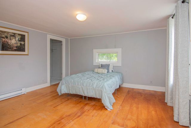 514 N Kalamazoo Street, Paw Paw, MI 49079